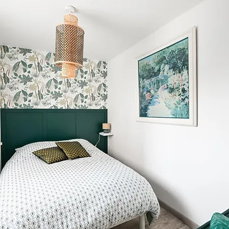 L'echappatoire - A 300 M De La *