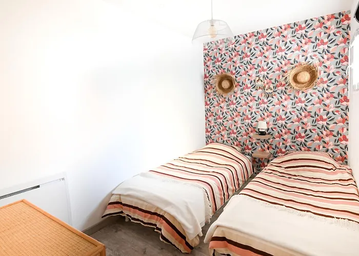 L'echappatoire - A 300 M De La